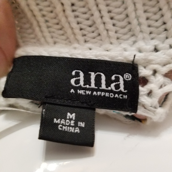 💕A.n.a Sweater Size M💕 - Picture 6 of 8